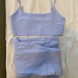 Bandier La Ore - Lavender Women's Activewear Set